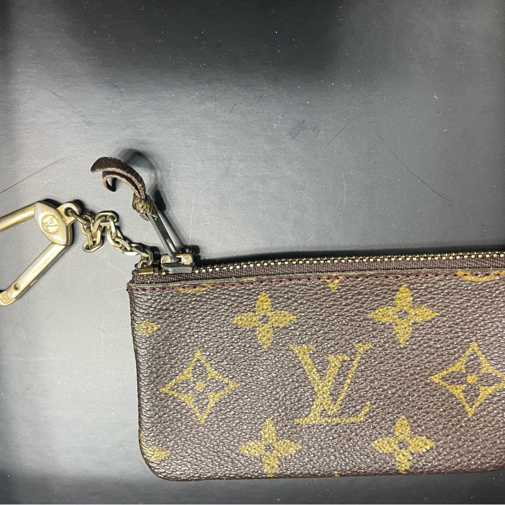 LV Key Cles - Picture 3 of 6